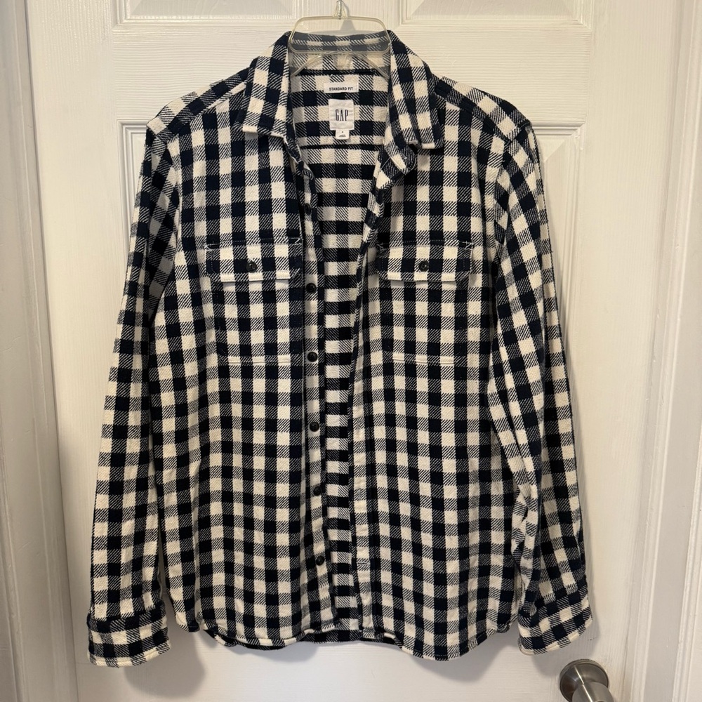 GAP Men's Navy Blue and White Checkered Shirt